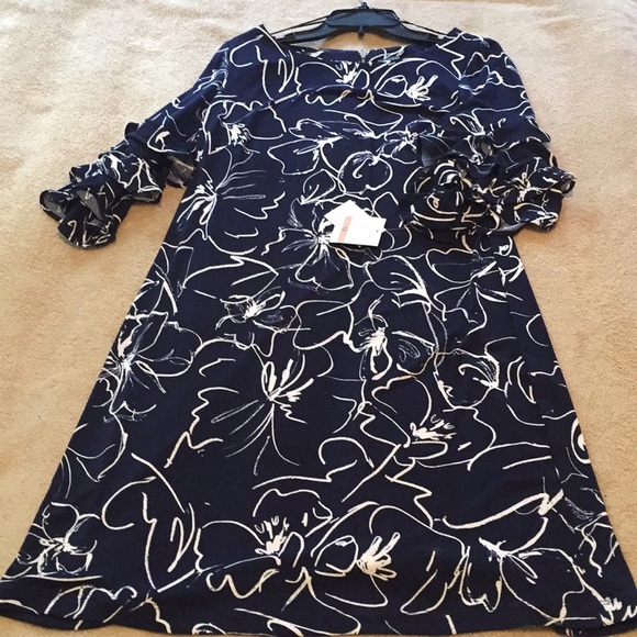 Gabby Skye Dress NWT Navy Ivory Size 12 - Picture 2 of 7